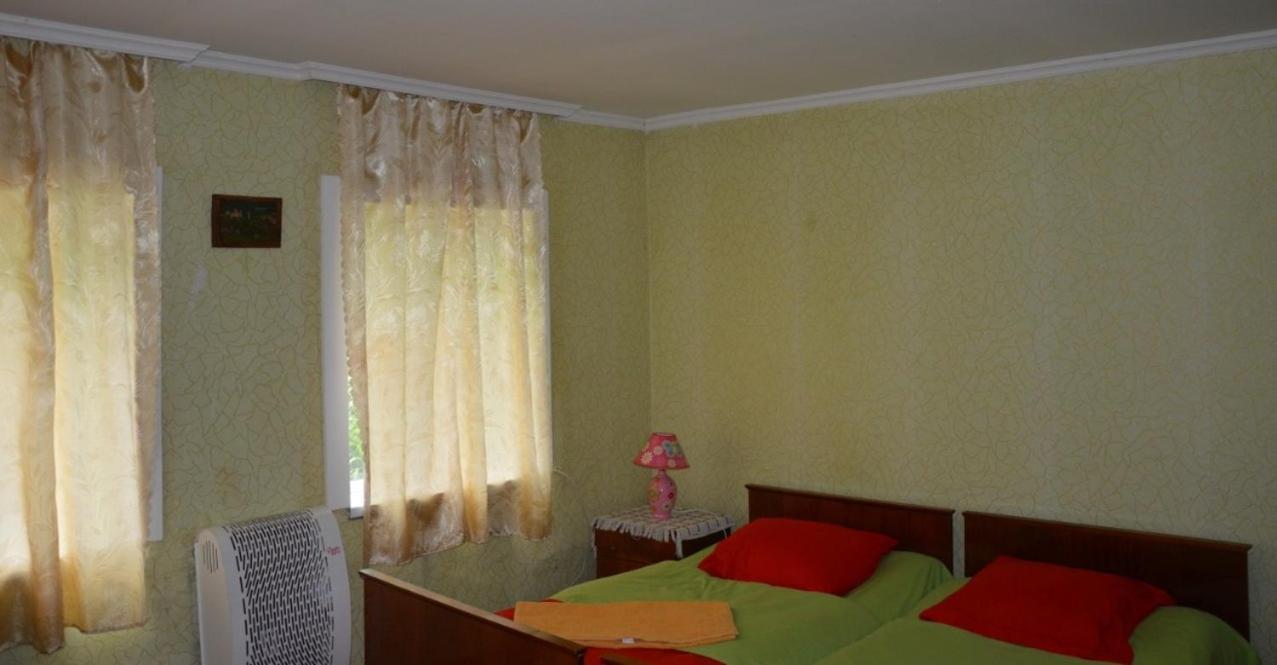 Guesthouse Gegi Kutaisi Bagian luar foto