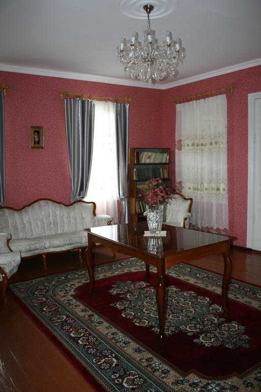 Guesthouse Gegi Kutaisi Ruang foto