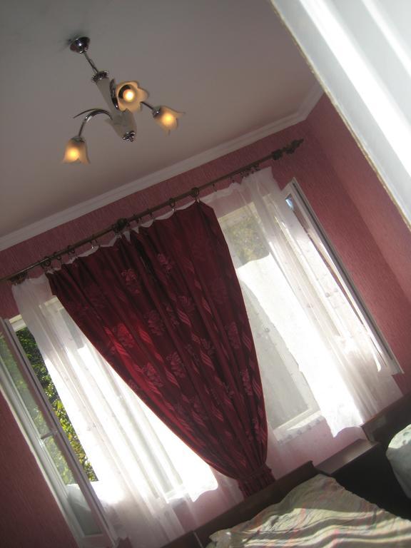 Guesthouse Gegi Kutaisi Ruang foto