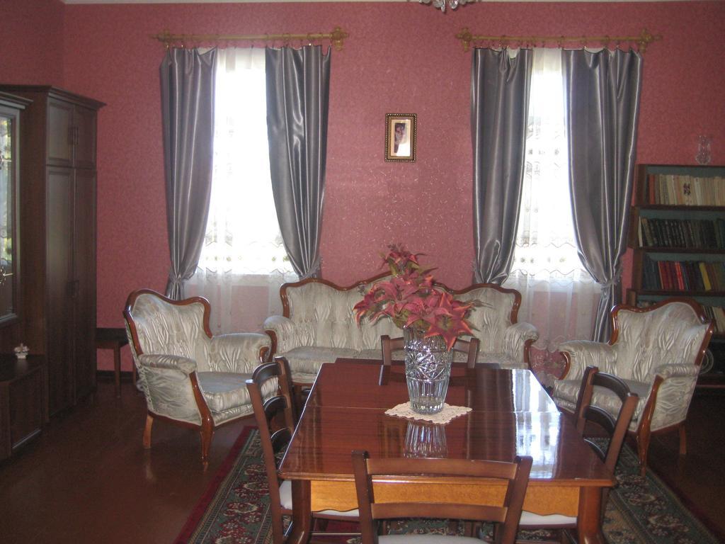 Guesthouse Gegi Kutaisi Ruang foto